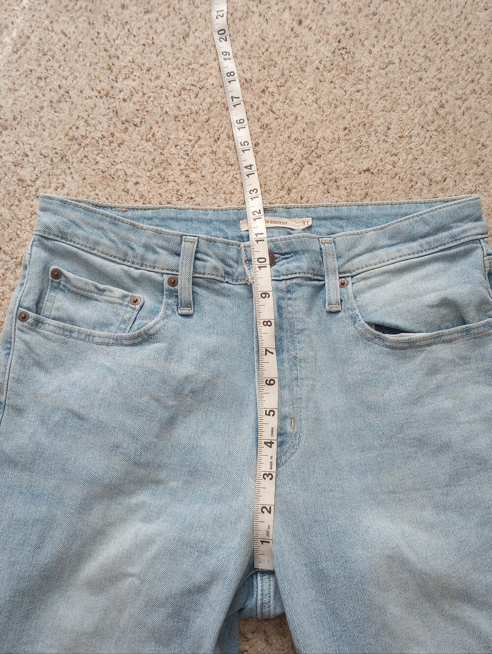 Levi's 725 Kick Bootcut Light Wash Jeans 31 - Picture 6 of 12